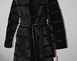 clothes-footwear-womens-clothes-fur-coats-2-1.800