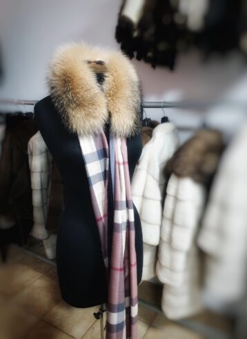 Fur collars