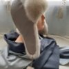 Женская, кожа натуральная, мех норка. Декорирована кружевом и помпонами